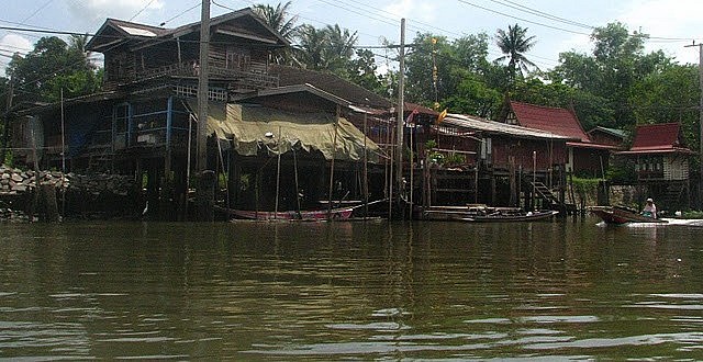 Ko Kret, maison sur pilotis près de Bangkok