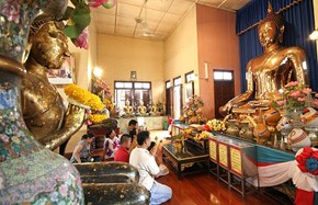 Wat Traimit, temple chinois � Bangkok