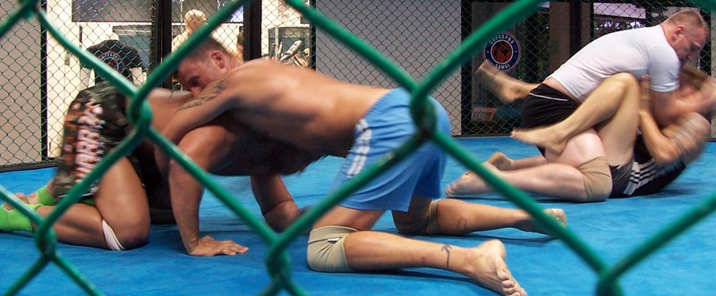entra�nement au MMA en Thailande