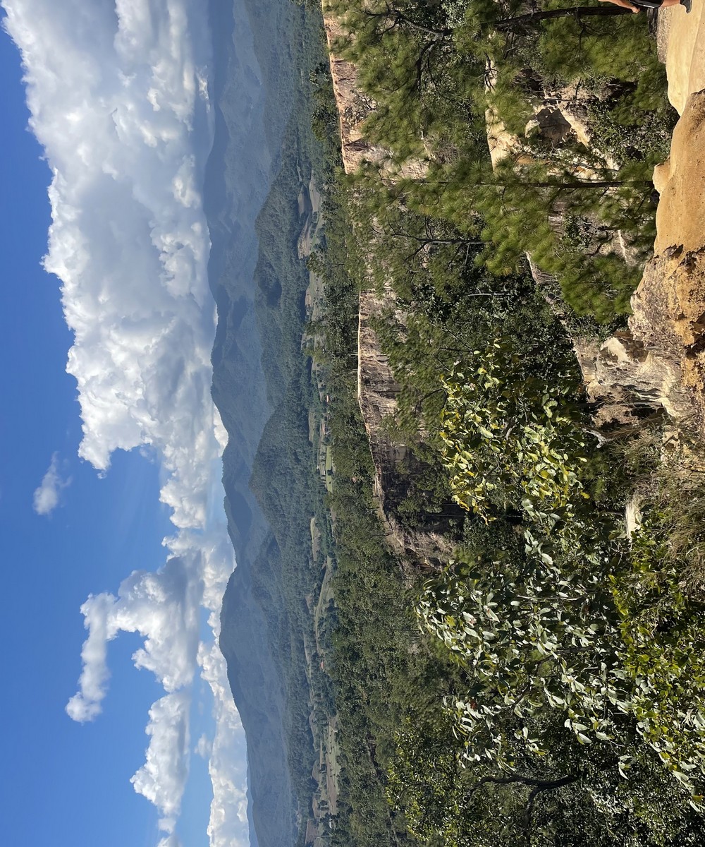Montagnes pour un stage de boxe thai en Thaïlande