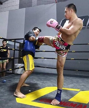 entrainement au muay thai à Chiang Mai