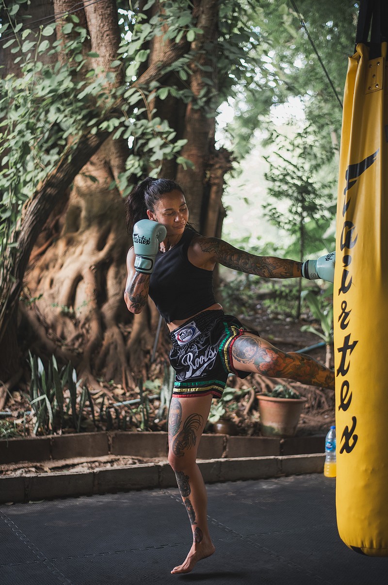 Entrainement au muay thai en Thailande