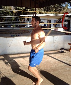 Entrainement au muay thai en Thailande