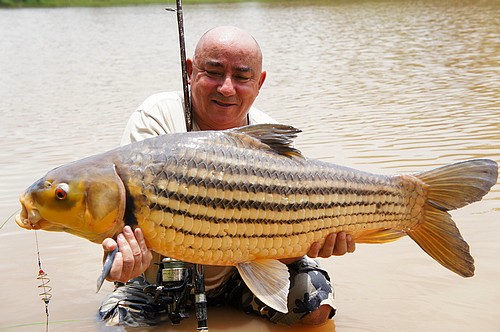 pêche en lac près de Bangkok