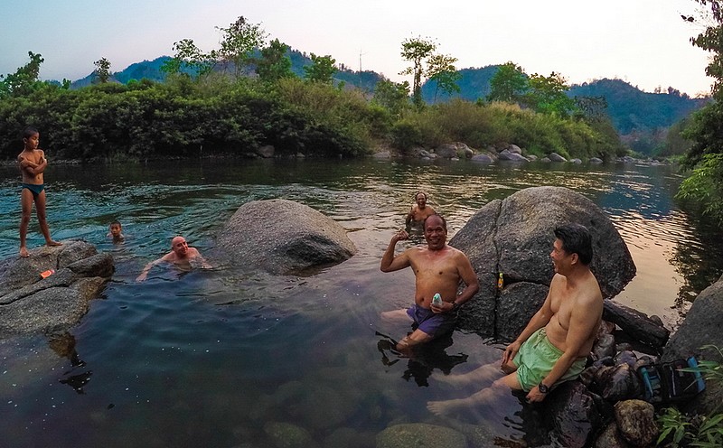 Pêche sauvage en Thailande