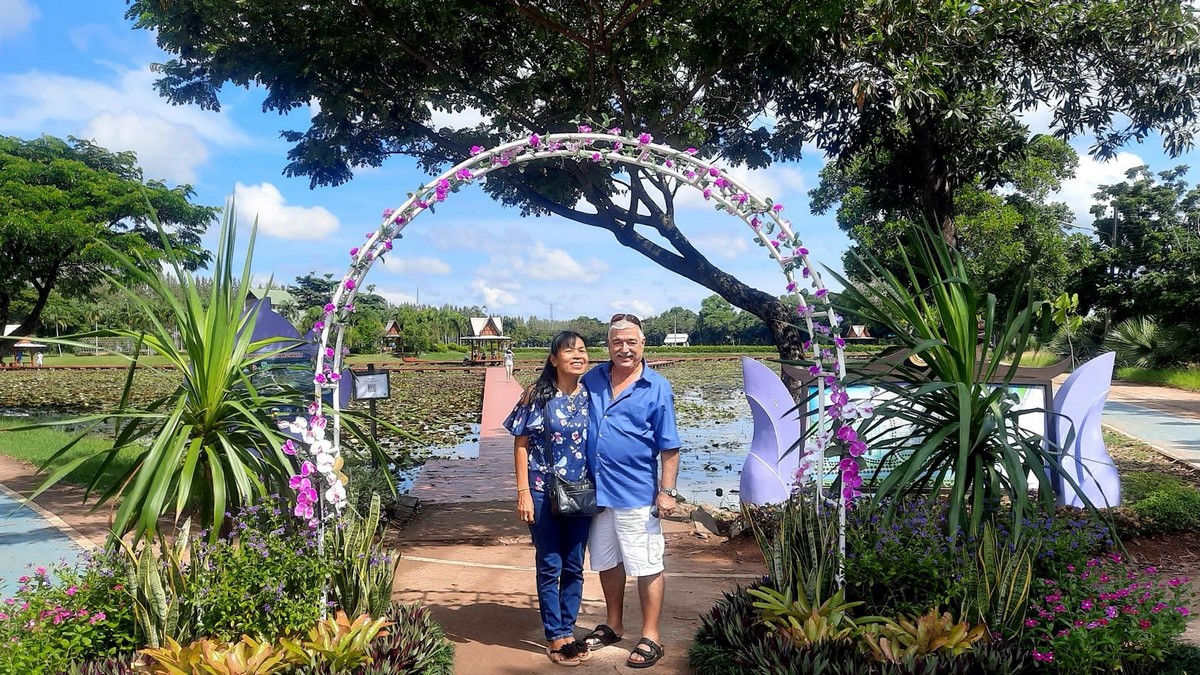 Circuit dans la région non touristique de l'Issan en Thailande